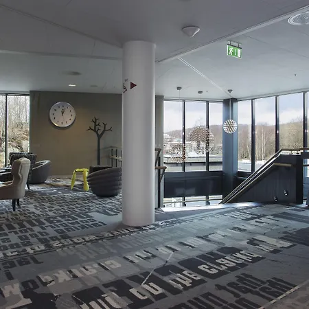 Otel Scandic Forus 4*